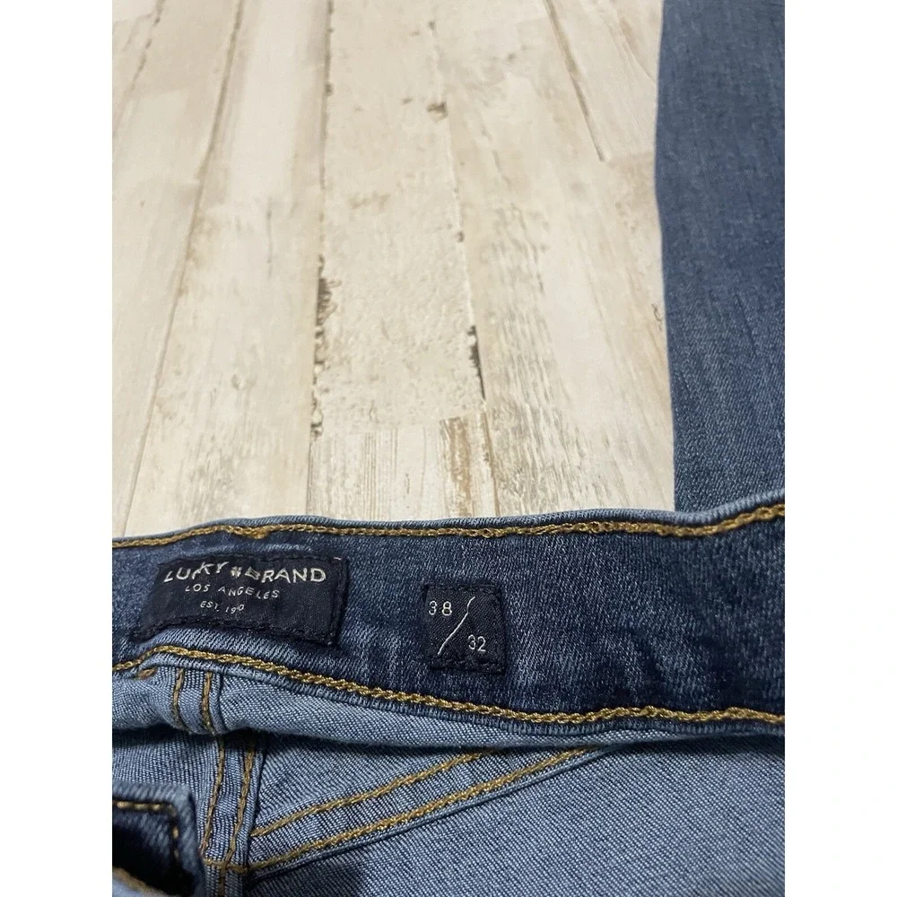 Lucky Brand Men's 412 Straight Stretch Blue Denim Jeans Size 38x32 - Picture 2 of 6